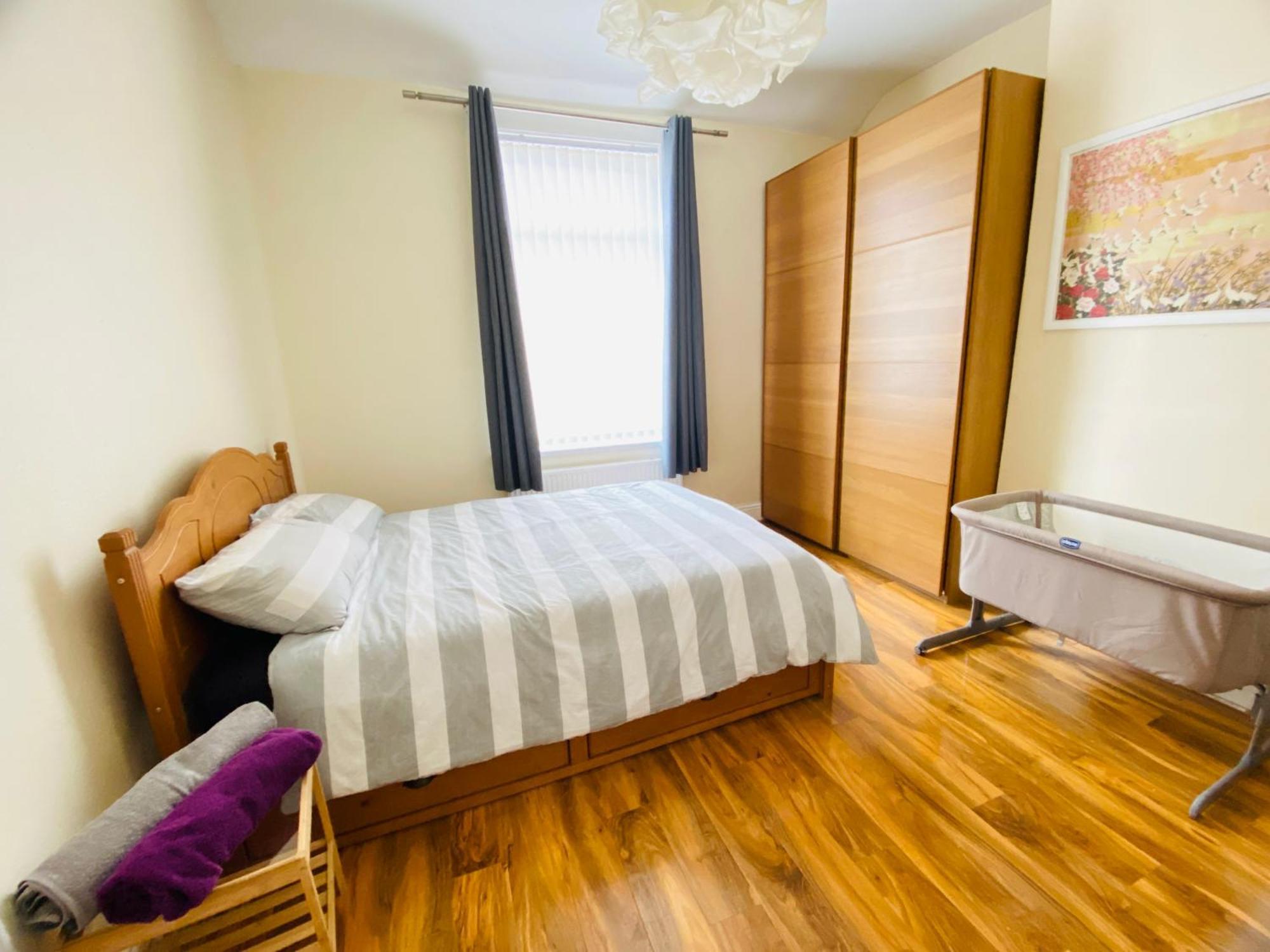 Entire 4 Bedroom House - Ev Point & Free Parking Liverpool Exterior foto